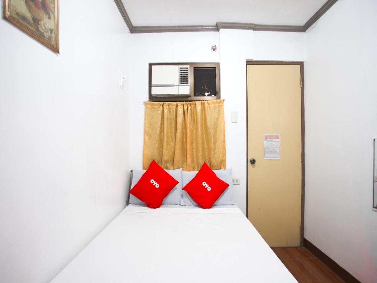 Oyo 802 Ka Farah'S Inn 안티폴로 외부 사진