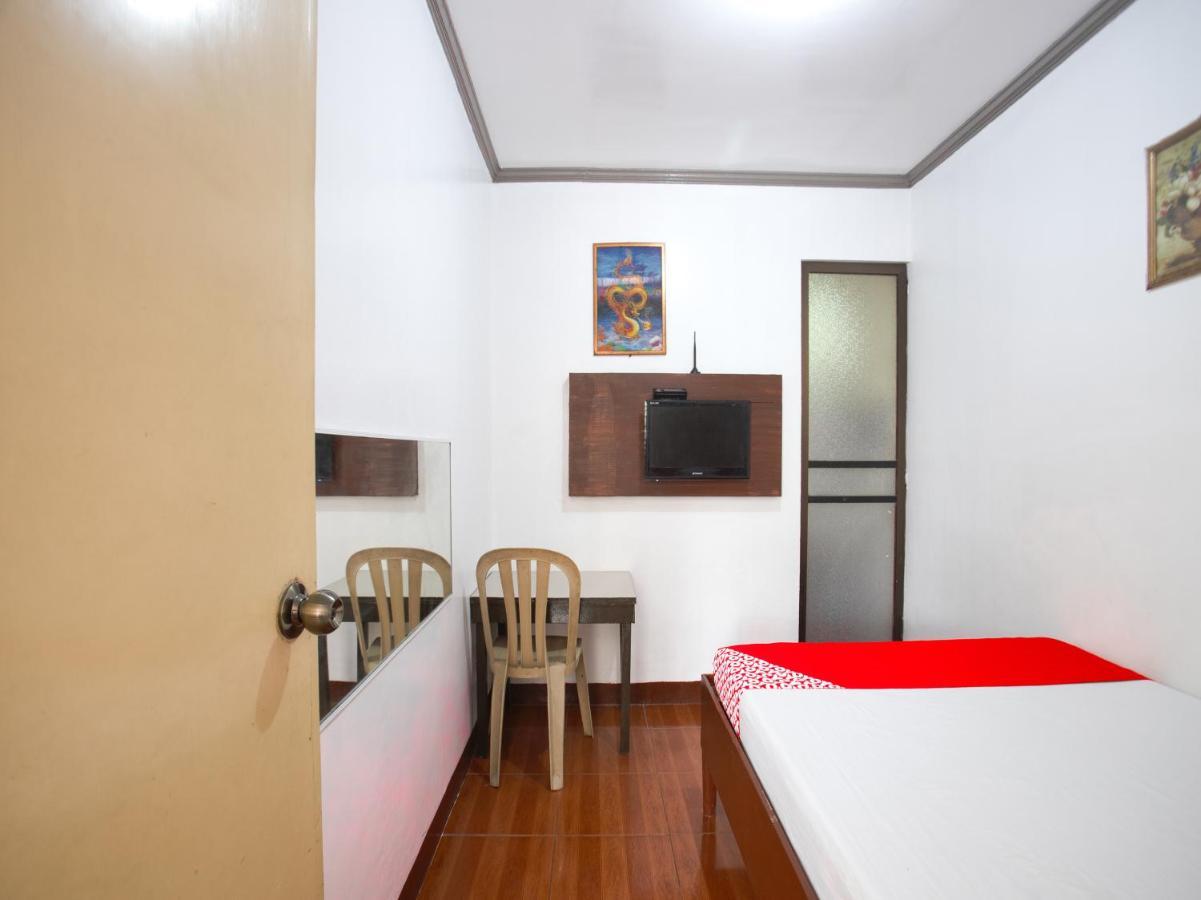 Oyo 802 Ka Farah'S Inn 안티폴로 외부 사진