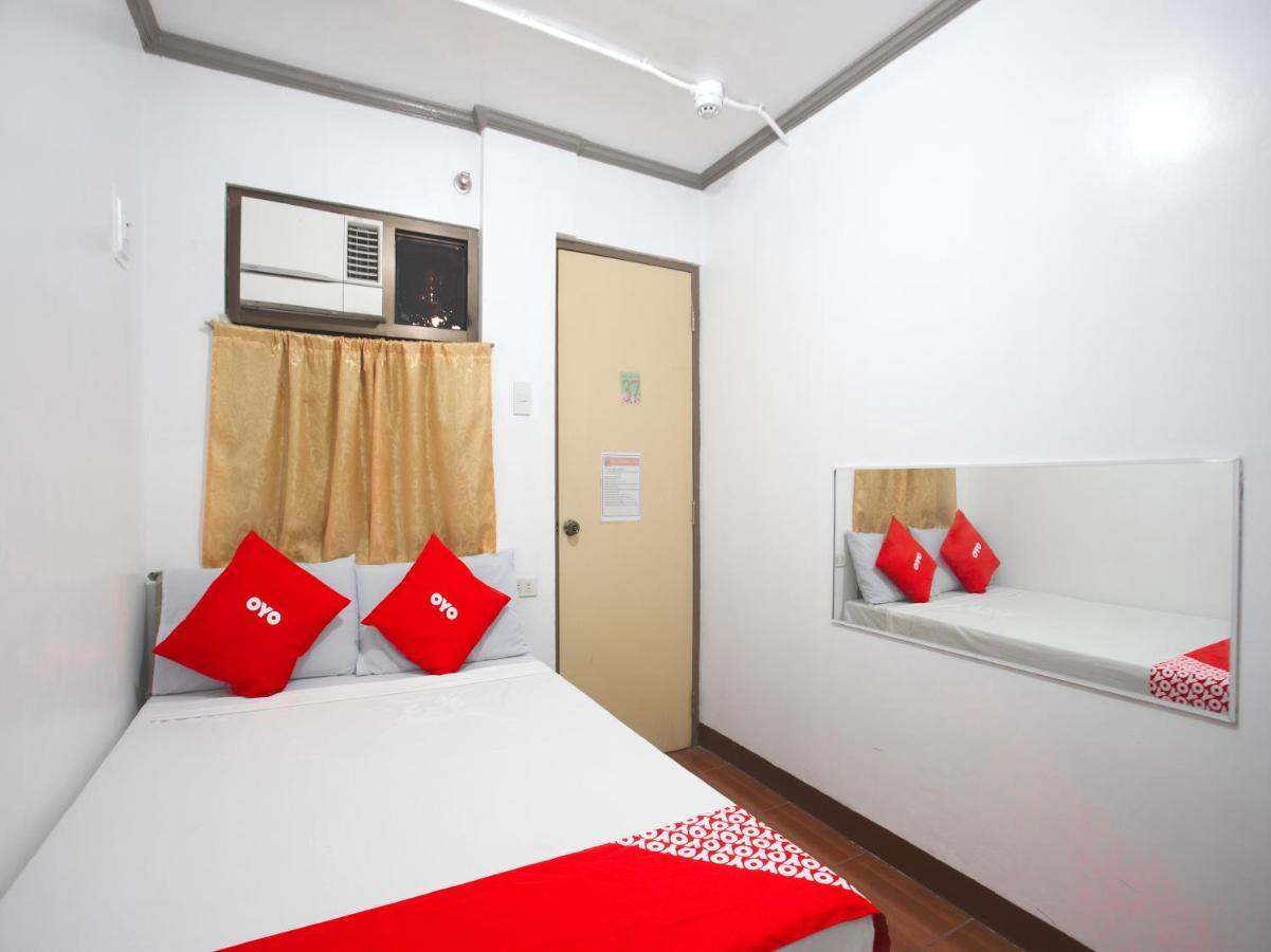 Oyo 802 Ka Farah'S Inn 안티폴로 외부 사진