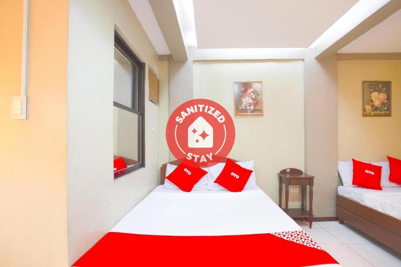 Oyo 802 Ka Farah'S Inn 안티폴로 외부 사진