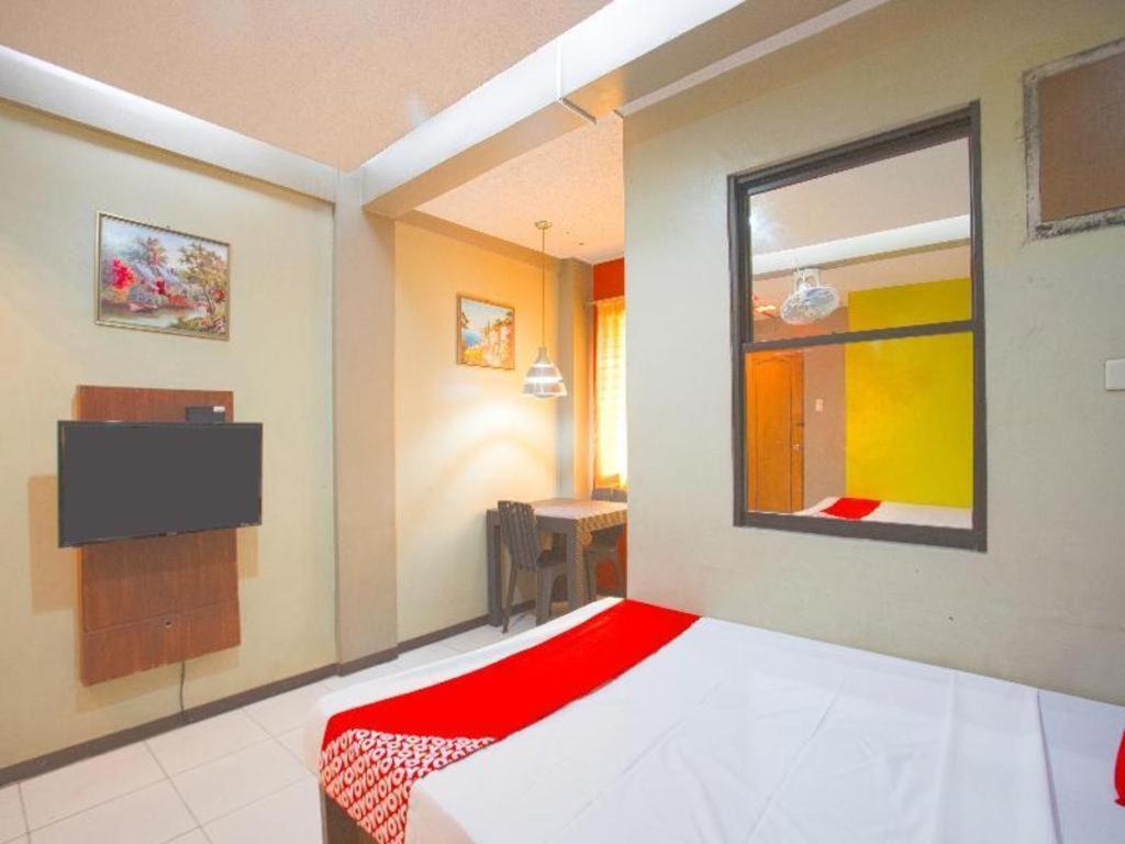 Oyo 802 Ka Farah'S Inn 안티폴로 외부 사진